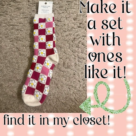 American Eagle AE Have a Good Day & Flower Smiley® Colorful ‘90s Crew Socks Set - Picture 14 of 15